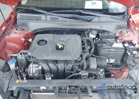 2019 Kia Forte Ex z USA, uszkodzony, nr VIN 3KPF54AD5KE084315